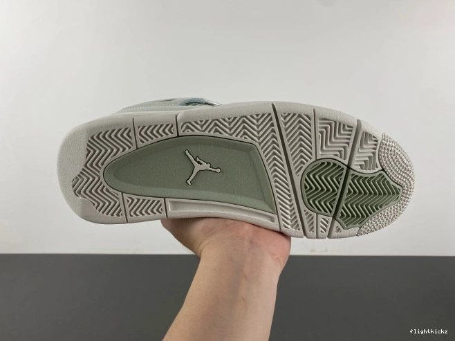 4 (W) HV0823-003 Air Jordan Seafoam 1101